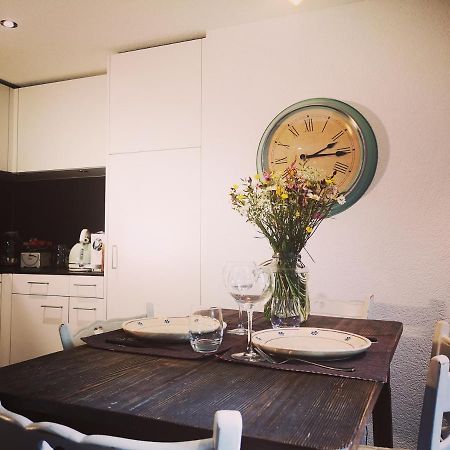 Urchige 2-Zimmerwohnung Matten  エクステリア 写真